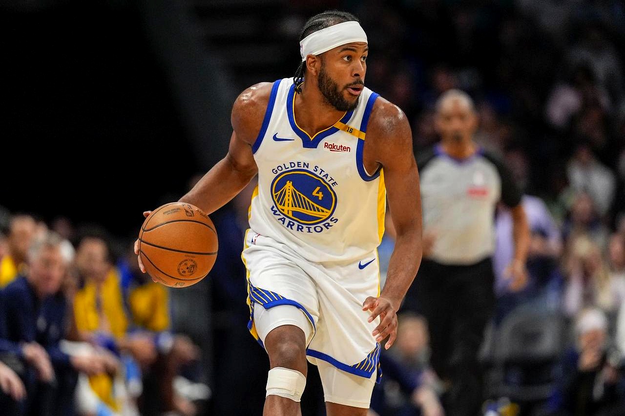 开云体育-内马尔迎来五赛季出色发挥，切尔西观众热烈欢呼！