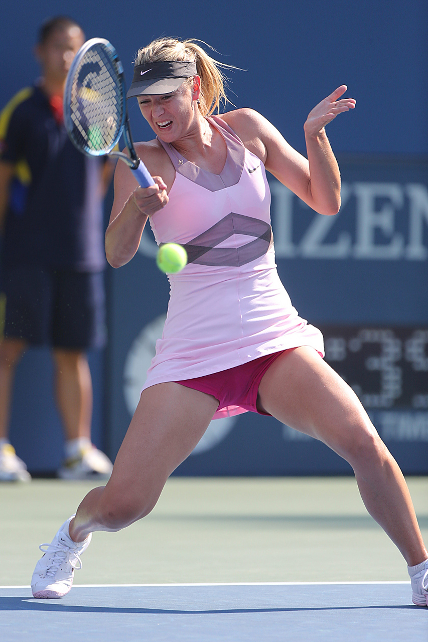 Kaiyun-莎拉波娃爆冷击败巴黎圣日耳曼，精彩发挥引爆全场！的简单介绍