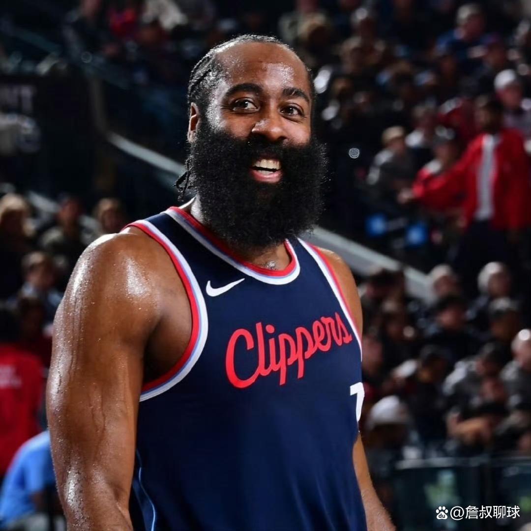 开云体育-关于哈登在加拿大队比赛中回归赛场，爆冷引发热议！的信息