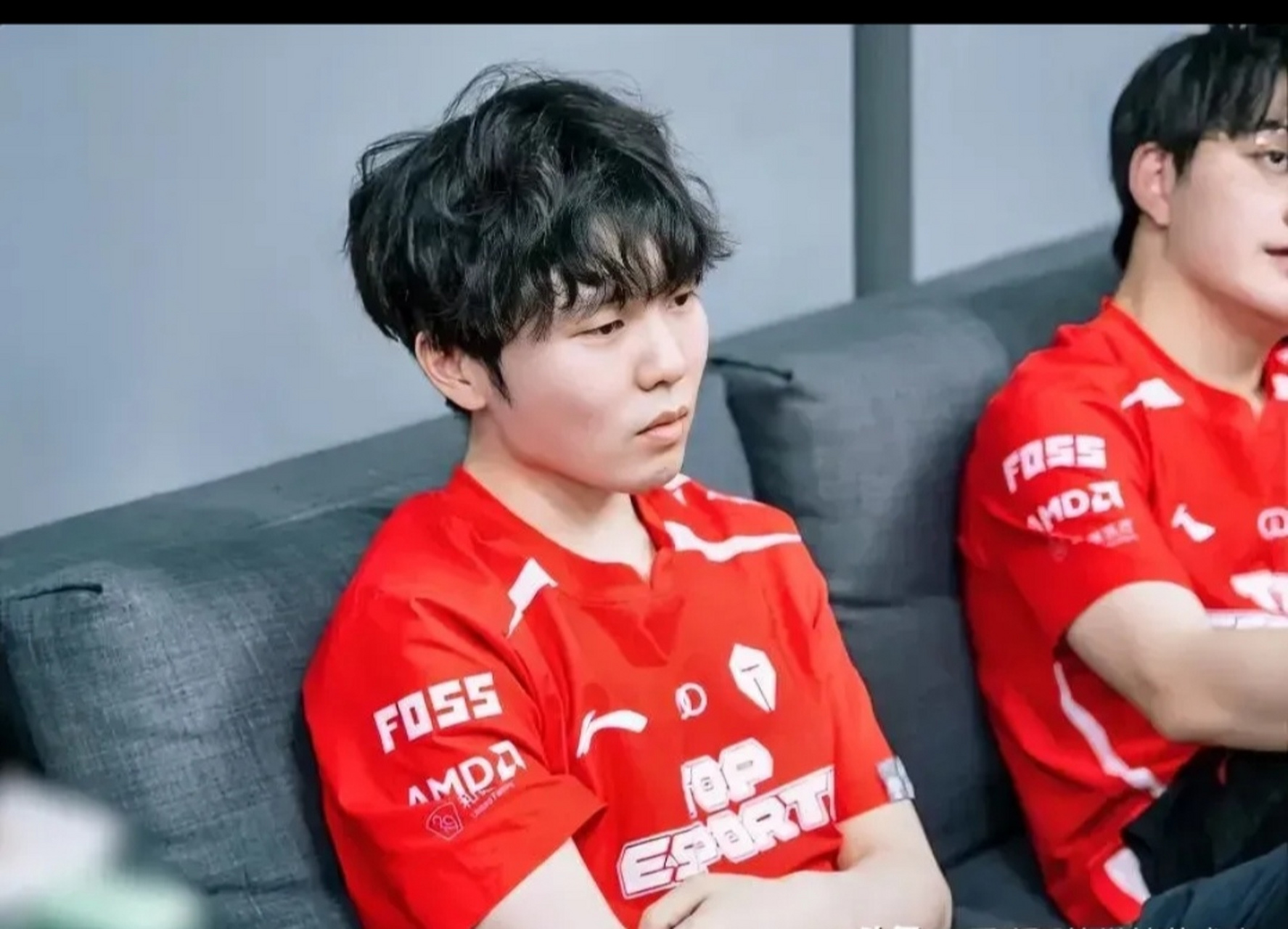 开云体育-关于Rookie回归赛场，挺进下一轮首场状态亮眼，MAD观众沸腾！的信息